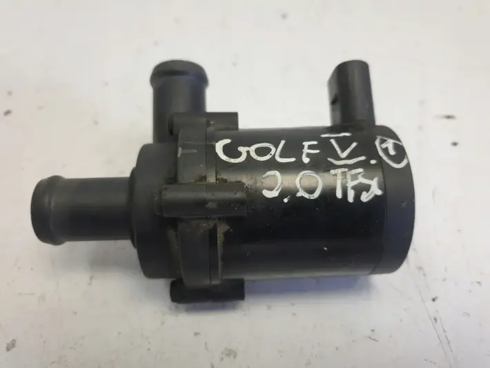 VW Golf 2.0 TFSI DODATKOWA POMPKA WODY 1K0965561D