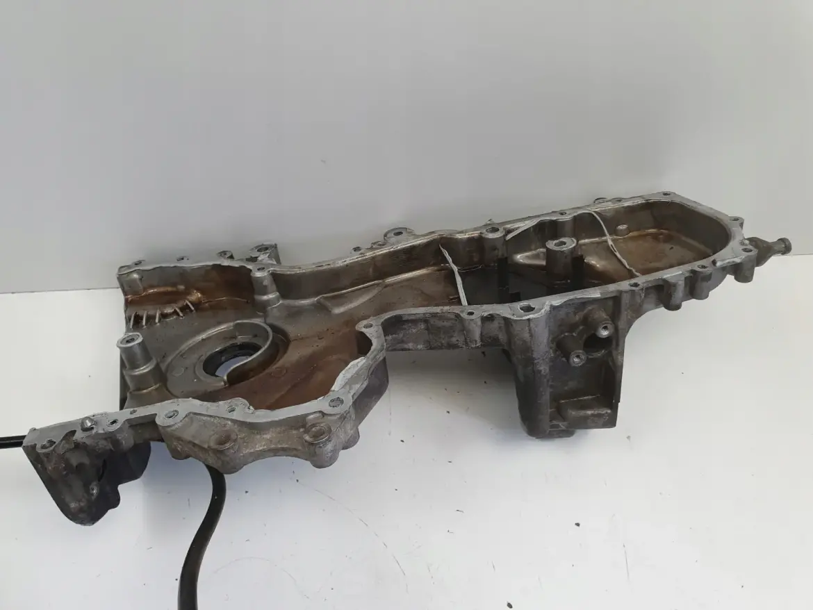 Skoda Fabia I 1.2 6V OBUDOWA RORZĄDU osłona 03D103515B