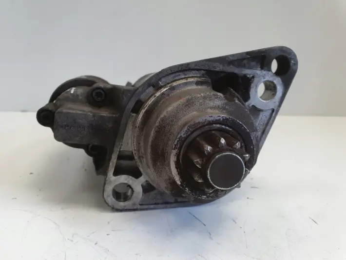 VW Golf V 1.9 TDI ROZRUSZNIK bosch BKC BXE 105KM