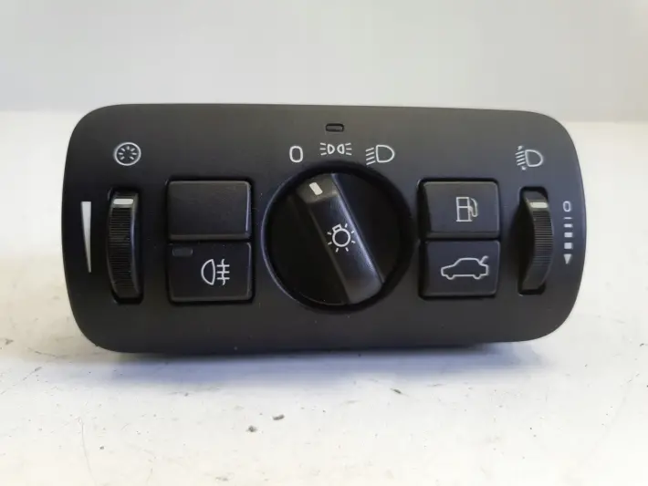 Volvo XC60 V60 S60 II WŁĄCZNIK ŚWIATEŁ Przełącznik panel 30739413