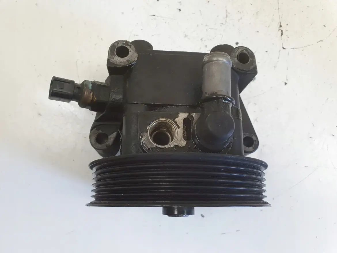 Ford Focus MK2 II 1.6 16V POMPA WSPOMAGANIA 7613955148