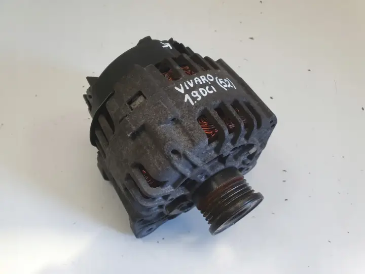 Opel Vivaro 1.9 DCI ALTERNATOR 8200086130 valeo 125A