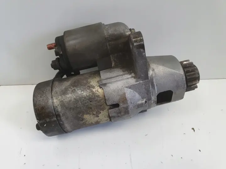 Nissan Primera P12 2.0 16V ROZRUSZNIK 23300-8H300