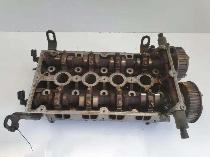 Opel Zafira B Astra J 1.6 16V A16XER GŁOWICA CYLINDRÓW 55559340