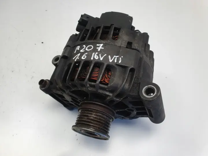 Peugeot 207 1.6 VTI ALTERNATOR valeo V757651380