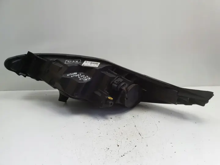 Ford Fiesta MK6 MK7 08-12r PRZEDNIA LAMPA PRAWA PRAWY PRZÓD 8A61-13W029-DG