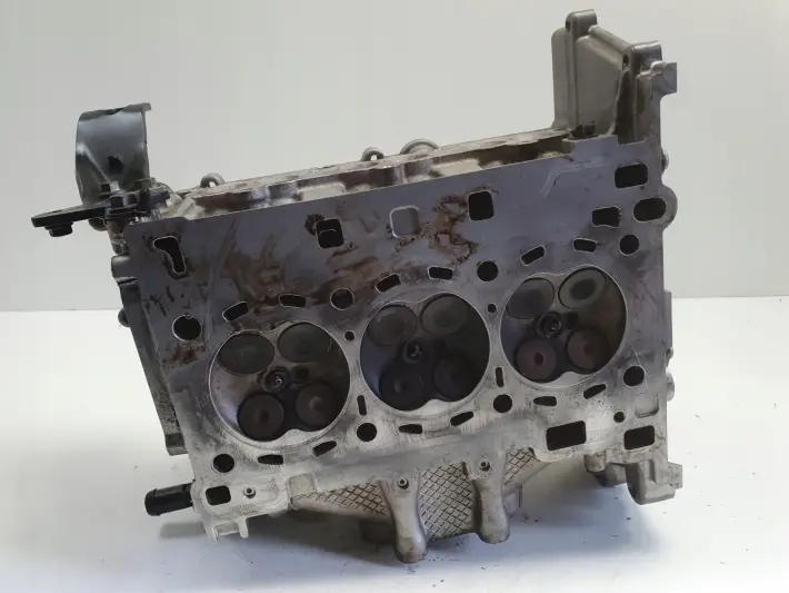 Ford Focus MK3 1.0 EcoBoost GŁOWICA CYLINDRÓW CM5G-6090-GC