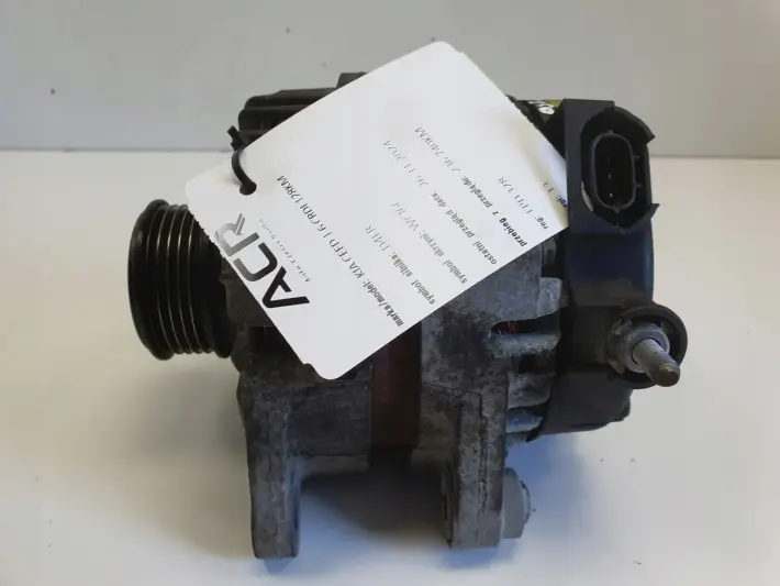 Kia Ceed 1.6 CRDI ALTERNATOR 37300-2A850 valeo 130A