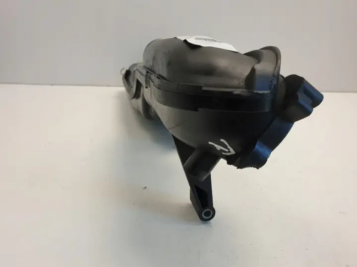 BMW F01 F02 750 i 4.4 V8 KOLEKTOR SSĄCY 7601432