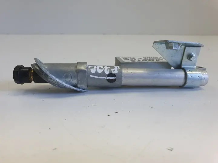 Volvo VOLVO C70 II Cabrio WZMACNIACZ ANTENY antena 30775655