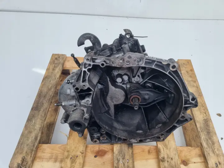 Citroen C3 II 1.6 E-HDI SKRZYNIA BIEGÓW 20DP98 manualna MANUAL