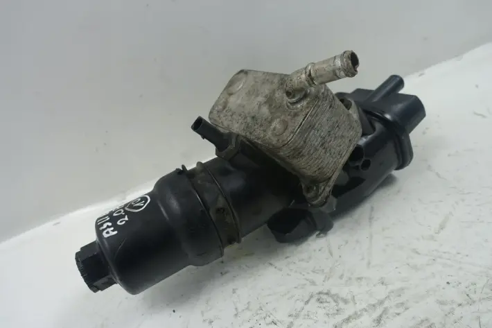 Audi A3 8P II 2.0 FSI PODSTAWA FILTRA OLEJU