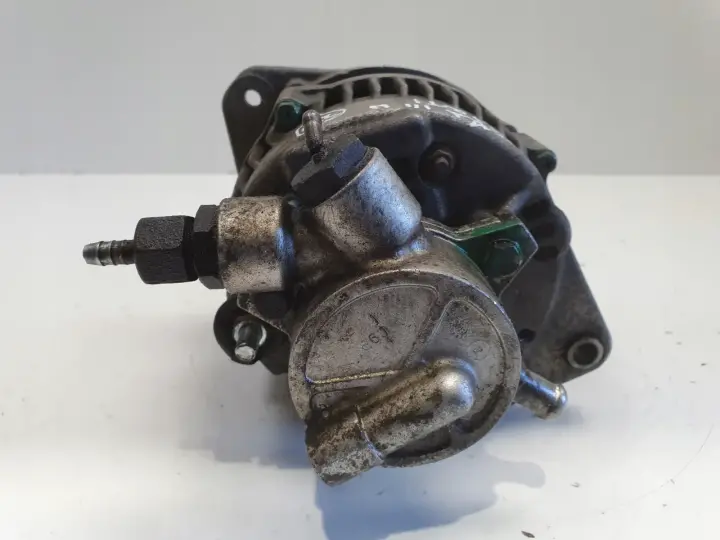 Opel Astra III H 1.7 CDTI ALTERNATOR pompa vacum
