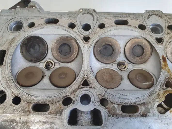 Opel Zafira B Astra J 1.6 16V A16XER GŁOWICA CYLINDRÓW 55559340