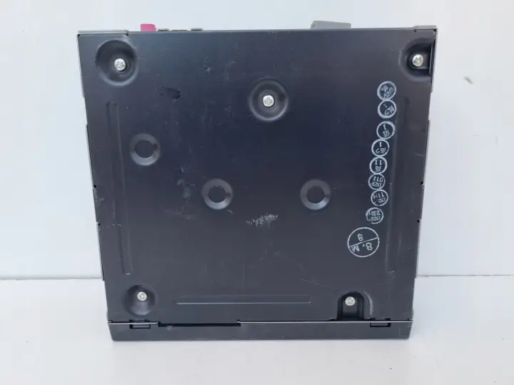 Volvo S80 II V70 III XC70 II ZMIENIARKA PŁYT CD 31285568AA