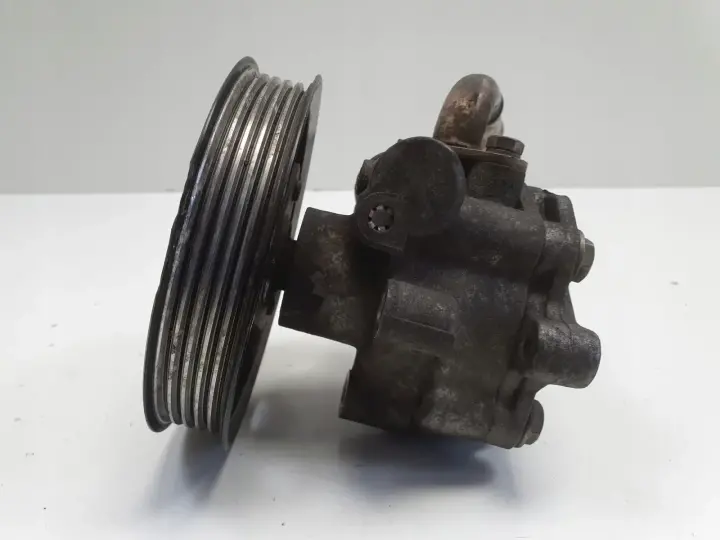 VW Passat B5 1.9 TDI POMPA WSPOMAGANIA 8D0145177Q