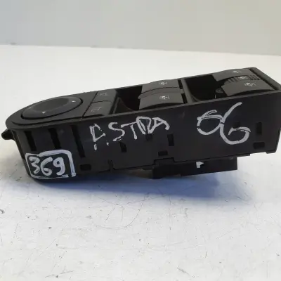 Opel Zafira B Astra H III PRZEŁĄCZNIK SZYB panel lewy przód 13183677