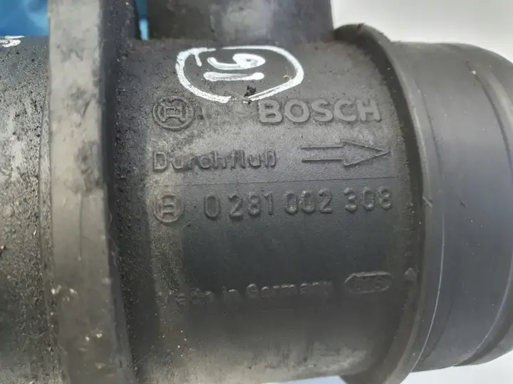 f40601e3a2e29cb6b969b3bf8158fc13
