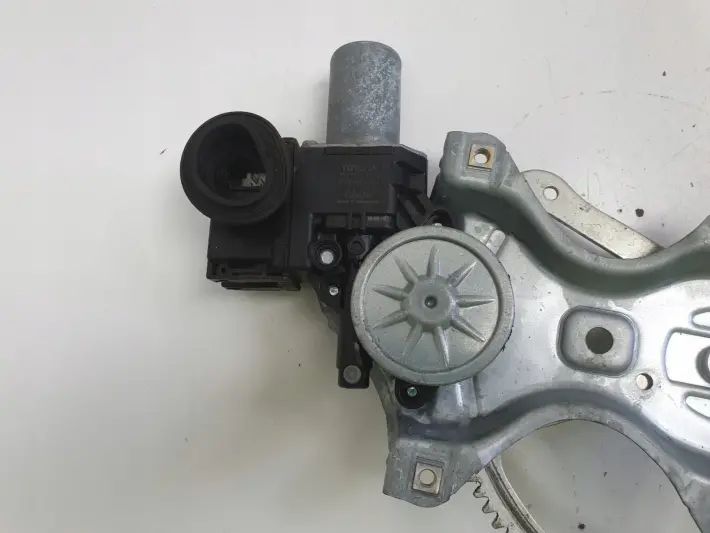 Toyota C-HR CHR PODNOŚNIK SZYBY prawy przód PASAŻERA mechanizm 85710-F4010