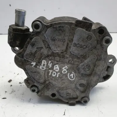 Audi A4 B8 2.0 TDI POMPA VACUM wakum 03L145100F