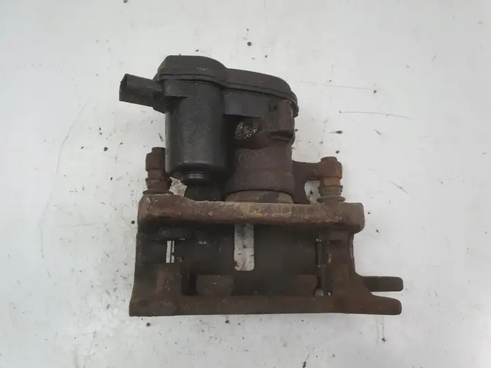 Audi Q5 TYLNY ZACISK HAMULCOWY lewy tył KIEROWCY 32347485B