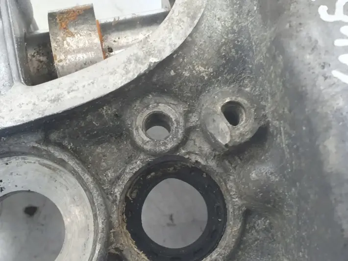 Ford Focus MK2 II 1.6 TDCI POKRYWA ZAWORÓW WAŁKI 9644994680