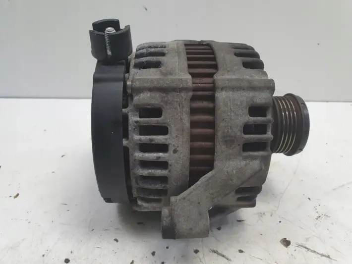 Volvo S80 II V70 III 2.4 D5 ALTERNATOR 0121615005 150A