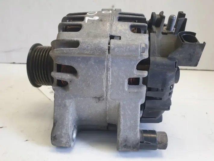 Volvo S40 II V50 1.6 D D2 ALTERNATOR 30659701