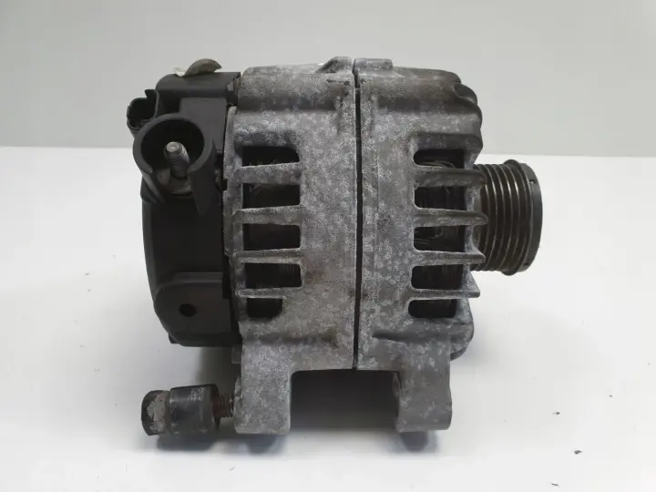 Peugeot 407 2.0 HDI ALTERNATOR lucas LRA02857