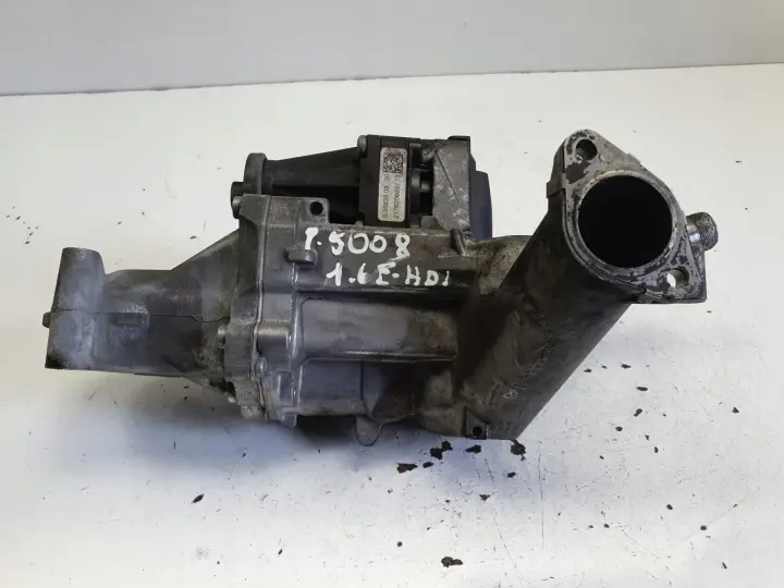e85f8ebec2d0fec2261d78ea341cf41f