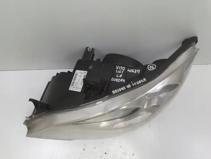 Mercedes Vito Viano W639 LIFT PRZEDNIA LAMPA LEWA lewy przód A6398201861