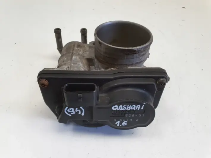 Nissan Qashqai J10 1.6 16V PRZEPUSTNICA SERA526-01