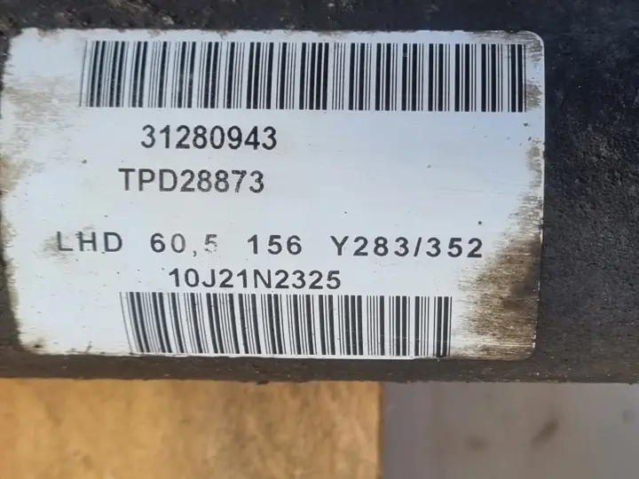 Volvo V60 S60 II MAGLOWNICA przekładnia kierownicza EUROPA 31280943