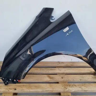 Opel Corsa D 06-14r PRZEDNI BŁOTNIK LEWY KIEROWCY czarny Z22C