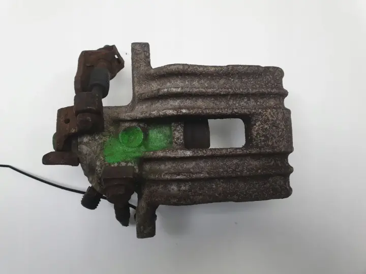 VW Golf IV Audi A3 LEWY ZACISK HAMULCOWY tył kierowcy