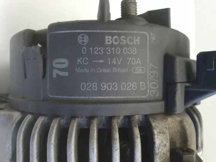 Skoda Felicia 1.9 D ALTERNATOR 70A 028903026B 0123310038
