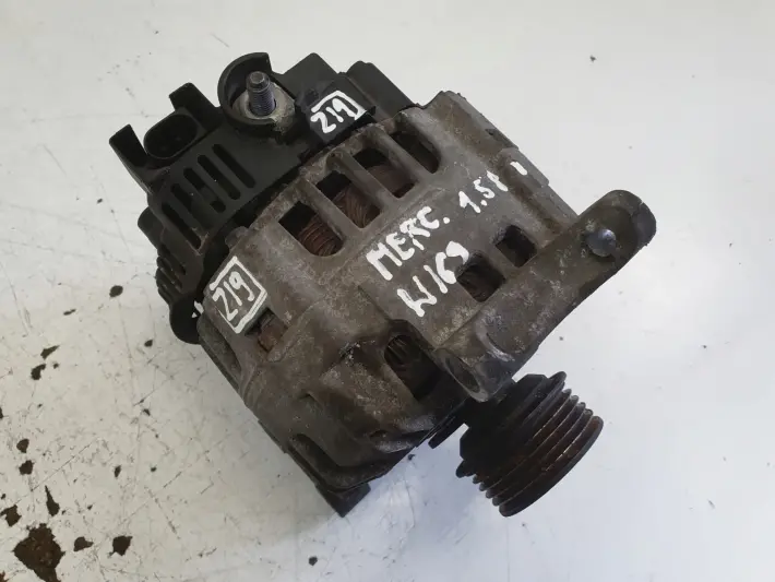 Mercedes W169 1.5 8V ALTERNATOR valeo A2661540802 90A
