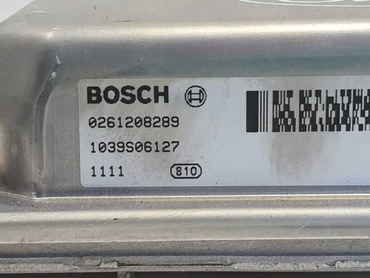 Volvo S60 V70 II STEROWNIK SILNIKA komputer 0261208289