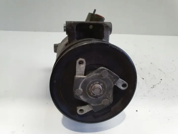 a3cf36a86e85ec61c6aaa6b5b373bcf8