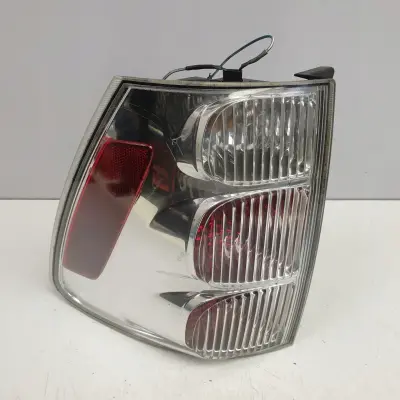 Chevrolet Equinox 04-09r TYLNA LAMPA PRAWA prawy tył pasażera