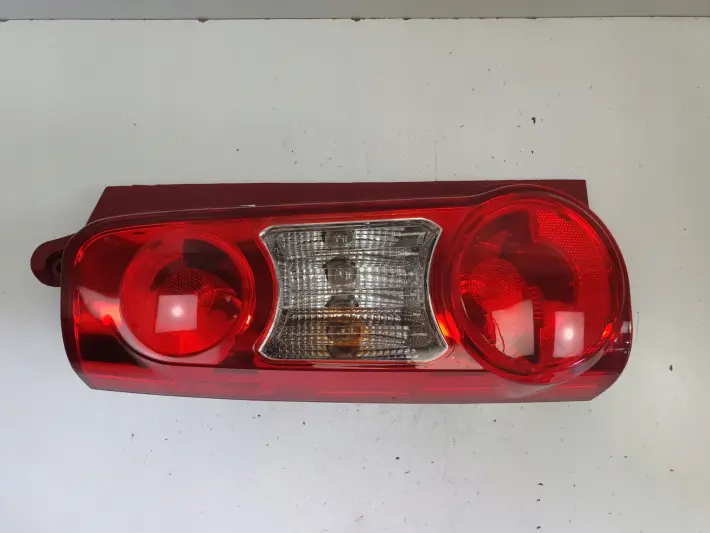 Citroen Berlingo II III 12-18r TYLNIA LAMPA LEWA LEWY TYŁ 08-552-1934L-R