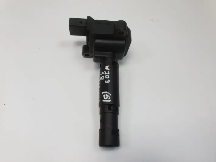 Mercedes W203 1.8 K CEWKA ZAPŁONOWA 0986221040 bosch