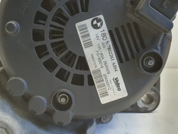 BMW E87 E90 2.0 D ALTERNATOR valeo 7802261 180A