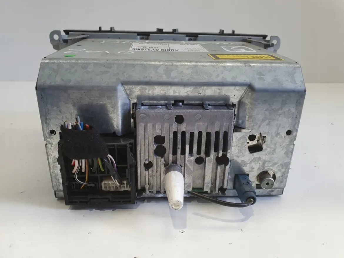 Ford Mondeo MK4 Focus mk2 RADIOODTWATRZACZ CD radio 9M5T-18K931-DA