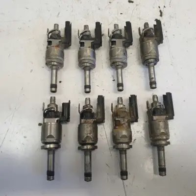 Volvo S60 II 2.0 T WTRYSKIWACZ WTRYSK 31432778 oryginał