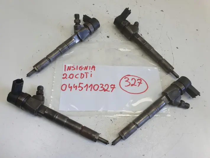 Opel Insignia 2.0 CDTI WTRYSKIWACZ wtrysk 0445110327