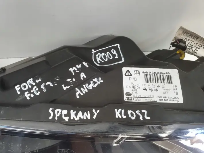 Ford Fiesta Mk6 Mk7 08-12 PRZEDNIA LAMPA LEWA lewy przód anglik 8A61-13W030