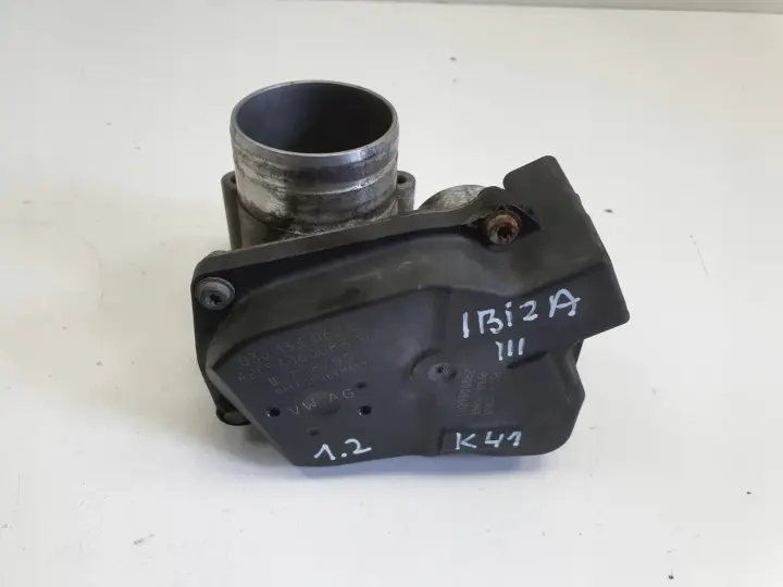 Seat Ibiza III VW Polo IV Skoda Fabia I 1.2 6V PRZEPUSTNICA 03D133062E