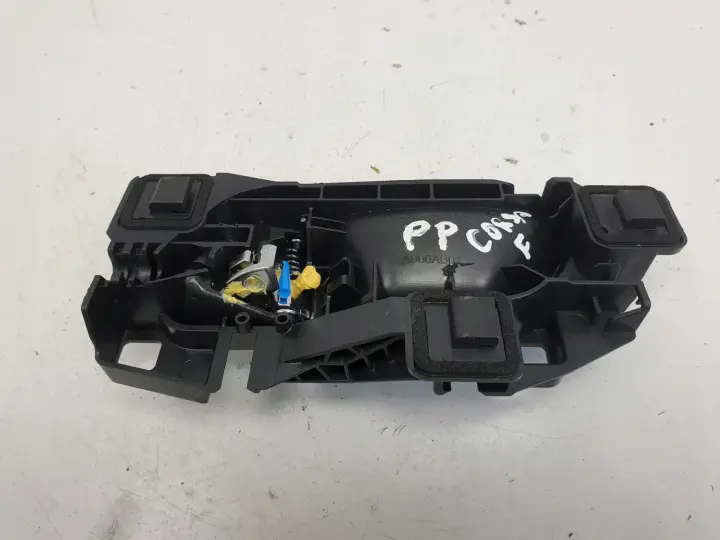 Opel Corsa F 1.2 12V KLAMKA WEWNĘTRZNA prawy przód