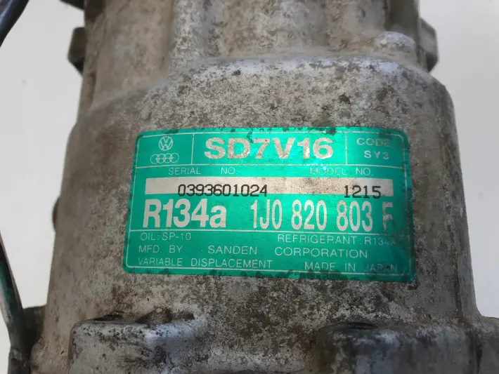 VW Golf IV 1.6 8V SPRĘŻARKA KLIMATYZACJI pompa 1J0820803F
